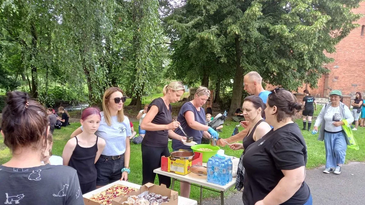 Harcerze z hufca ZHP Jarocin wraz z sympatykami wyruszyli na pielgrzymkę do Borku Wlkp.