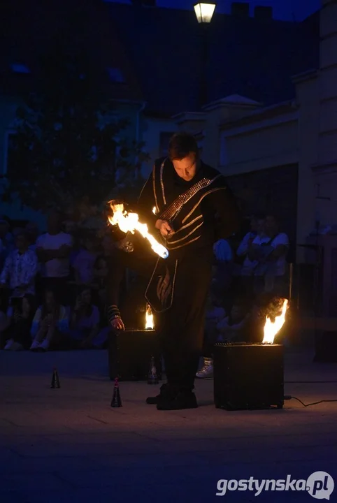 Fire Show na rynku w Krobi