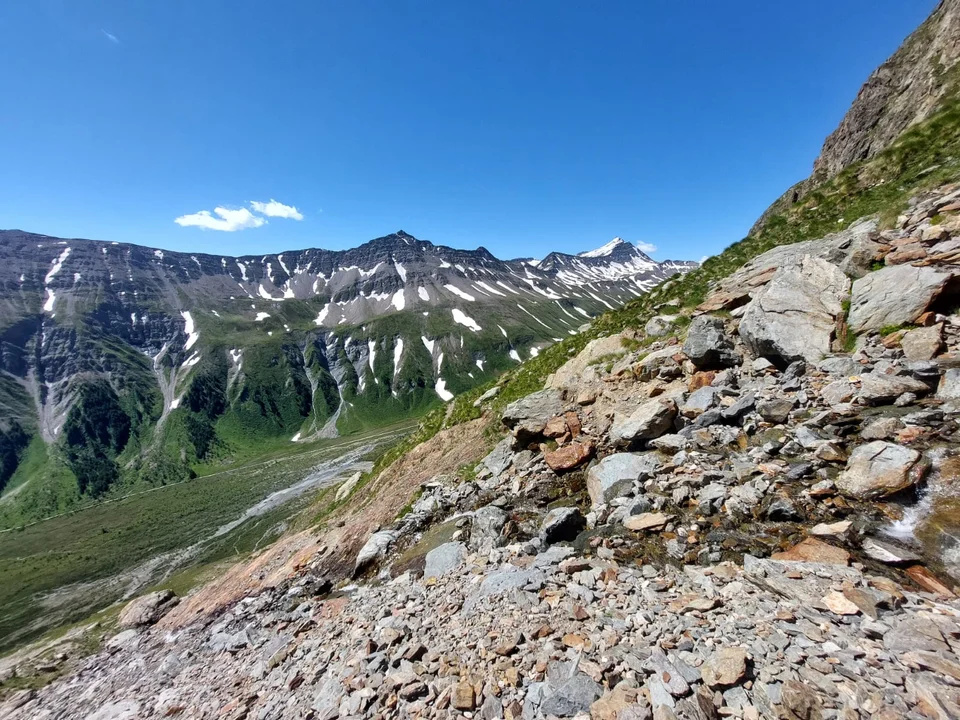 Ultramaratończyk Rafał Przybył z Bodzewka Pierwszego zdobył Mont Blanc