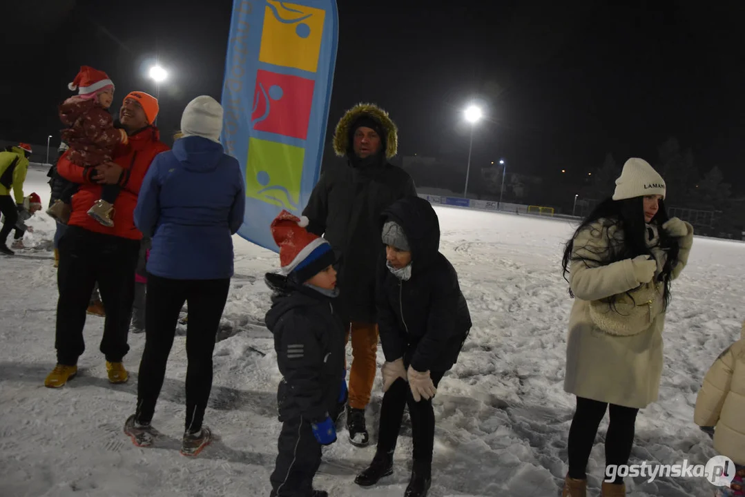 I Bieg Mikołajkowy na stadionie w Gostyniu