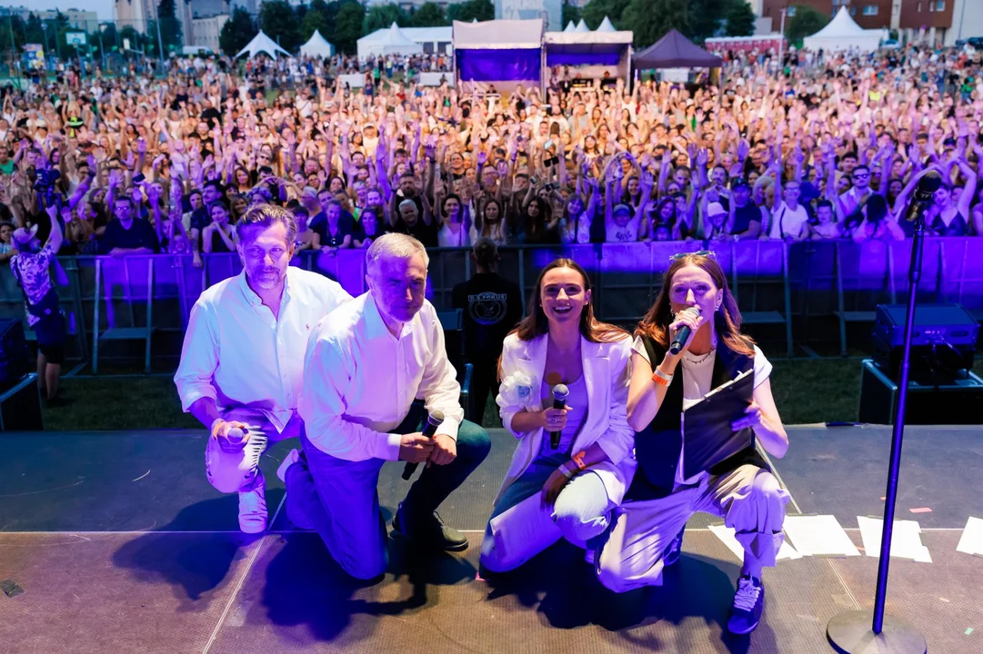 Tysiące mieszkańców bawiło się na Pikniku na FEST! w Kaliszu [ZDJĘCIA] - Zdjęcie główne