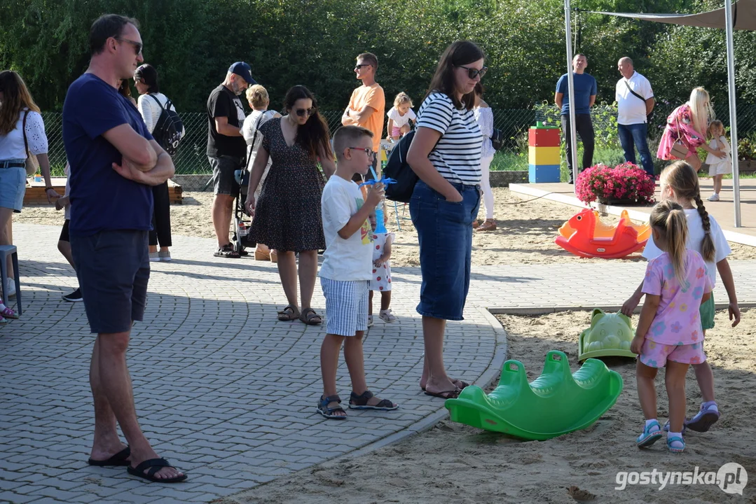 Piknik "Stara gazownia łączy pokolenia" w Krobi FOTO