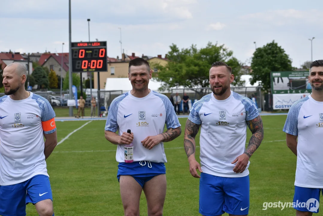 Mecz oldboyów Kani Gostyń i Lecha Poznań na 100-lecie Kani