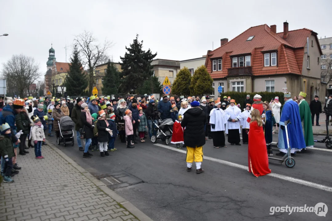 "W jasełkach leży" - Orszak Trzech Króli na ulicach Gostynia