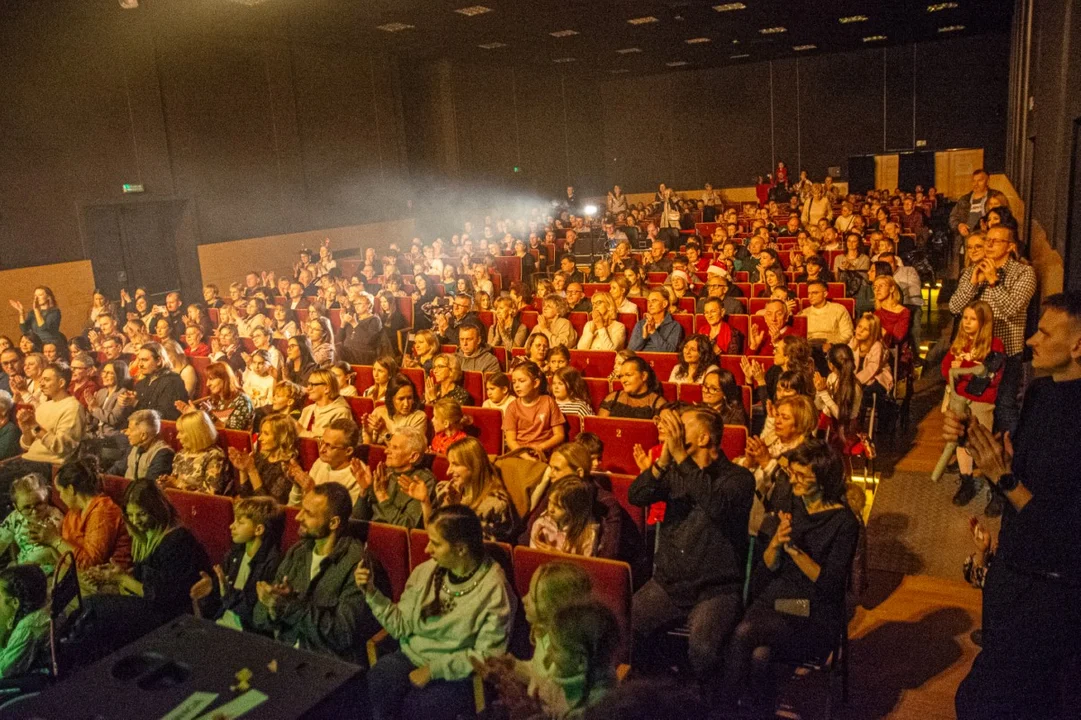 Koncert Filipa Mettlera w JOK Jarocin