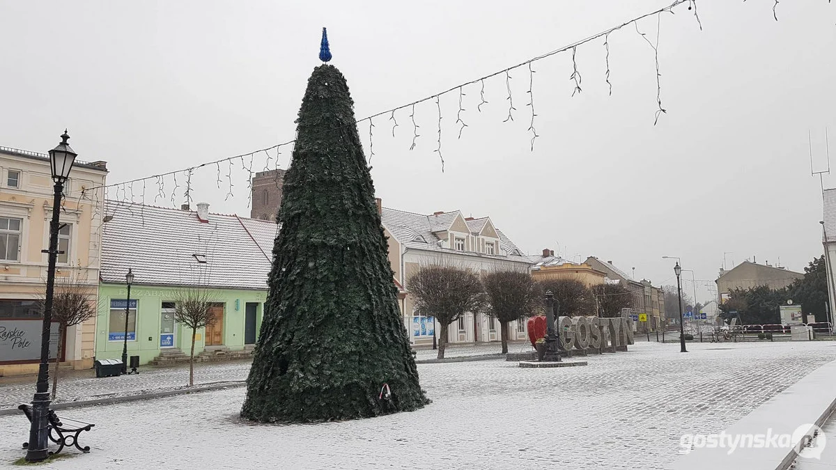 Kamienica w Gostyniu, z odnowioną elewacją, pięknie się prezentuje