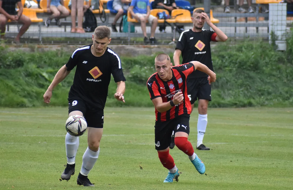 V liga gr. 3 Pinsel-Peter Krobianka Krobia - Zefka Kobyla Góra 2 : 1