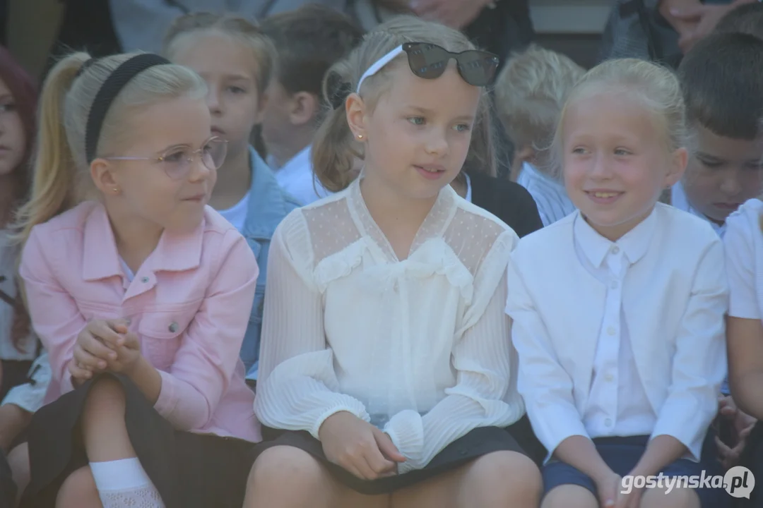 Rozpoczęcie roku szkolnego 2025/2025 w szkole podstawowej w Krobi