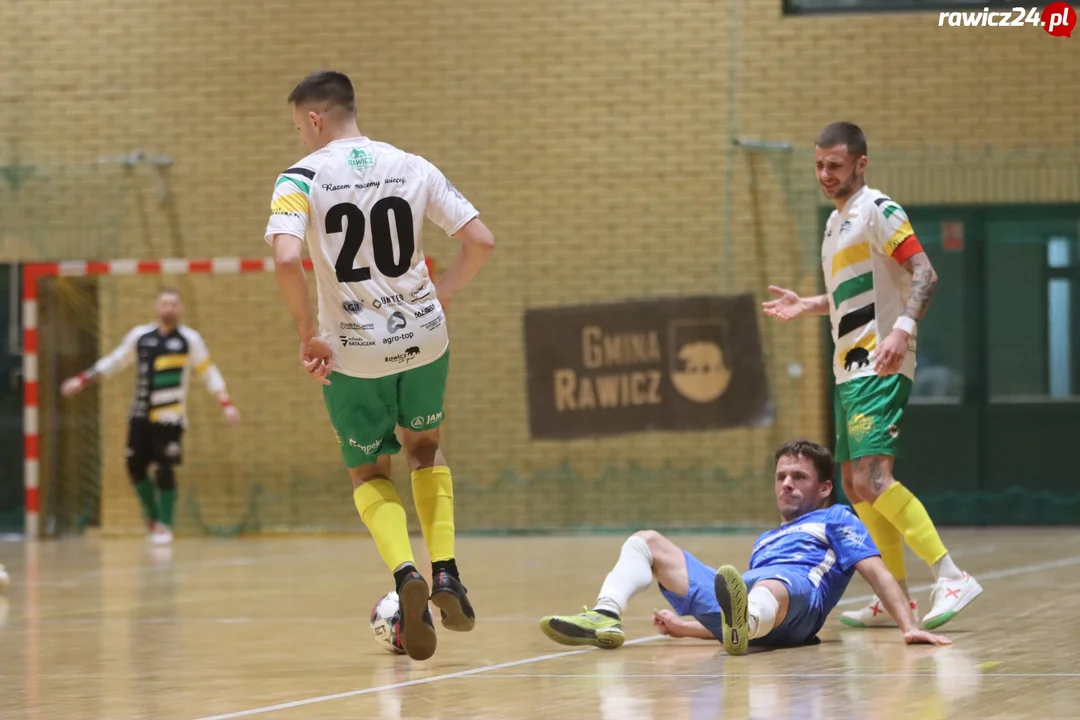 RAF Futsal Rawicz pokonał Perfectę Futsal Złotów 16:0