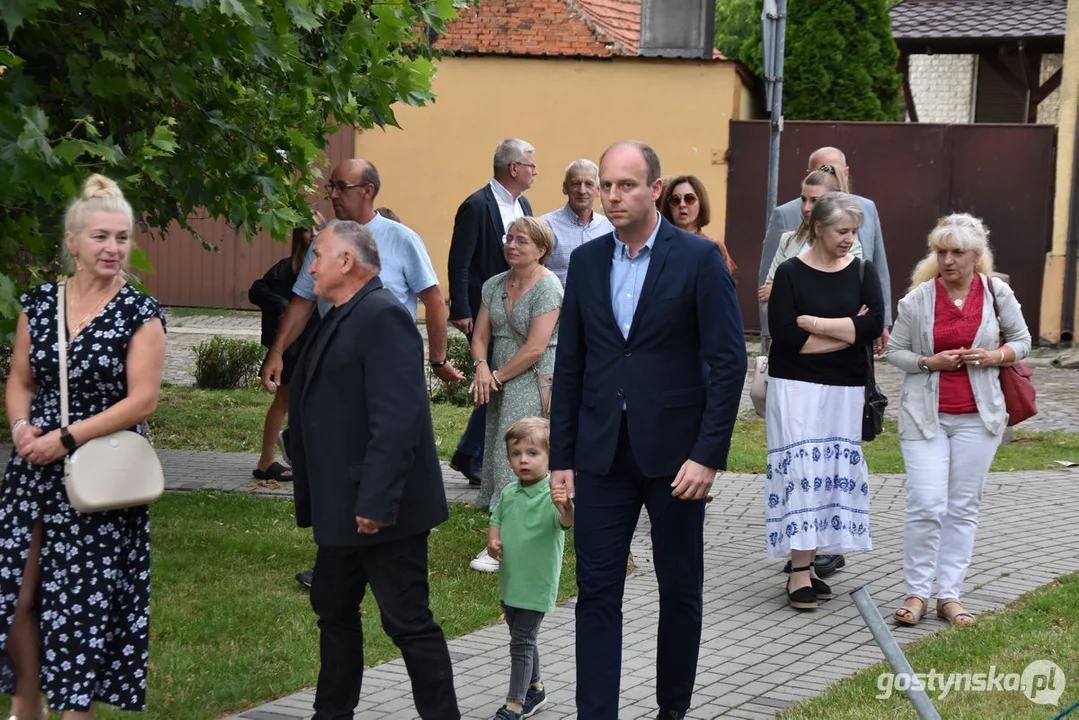 Odsłonięcie szyldu parku im. Adama Mickiewicza w Borku Wlkp.