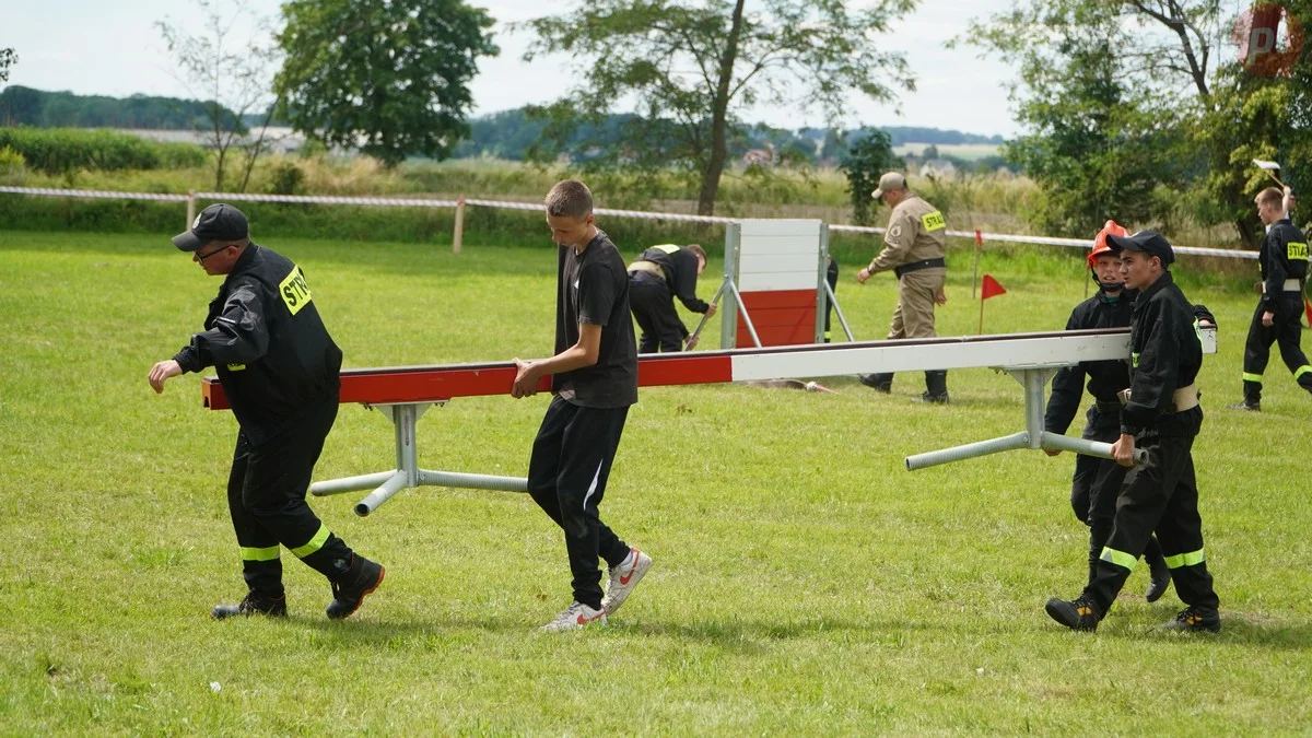 Gminne Zawody Sportowo-Pożarnicze w Trzeboszu