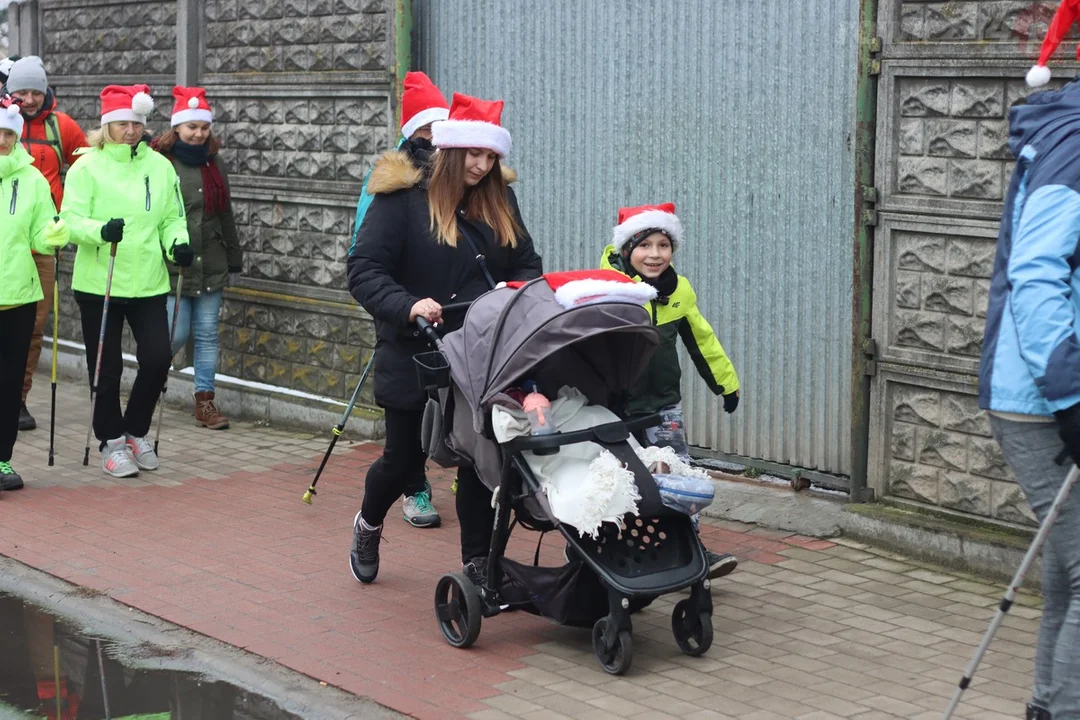 Dębno Polskie. Maszerowali w szczytnym celu