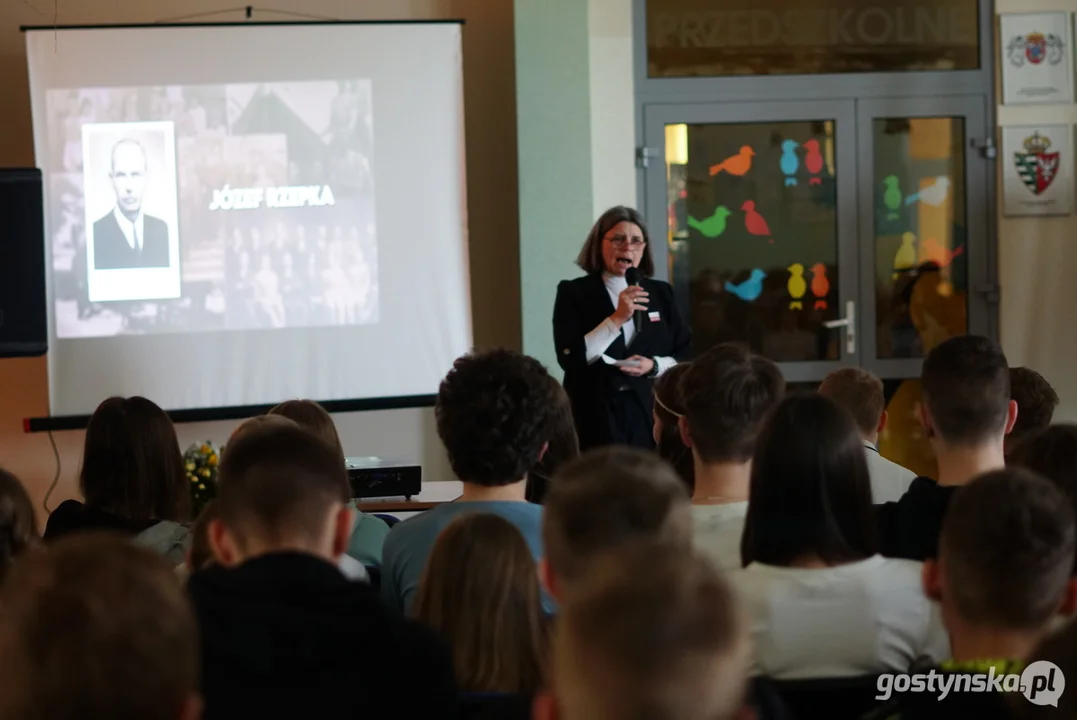 Konkursy w Szkole Podstawowej im. JPII w Pępowie