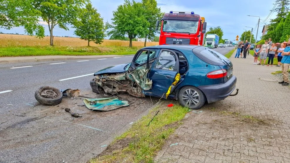 Zderzenie dwóch aut na DK11 w Witaszycach