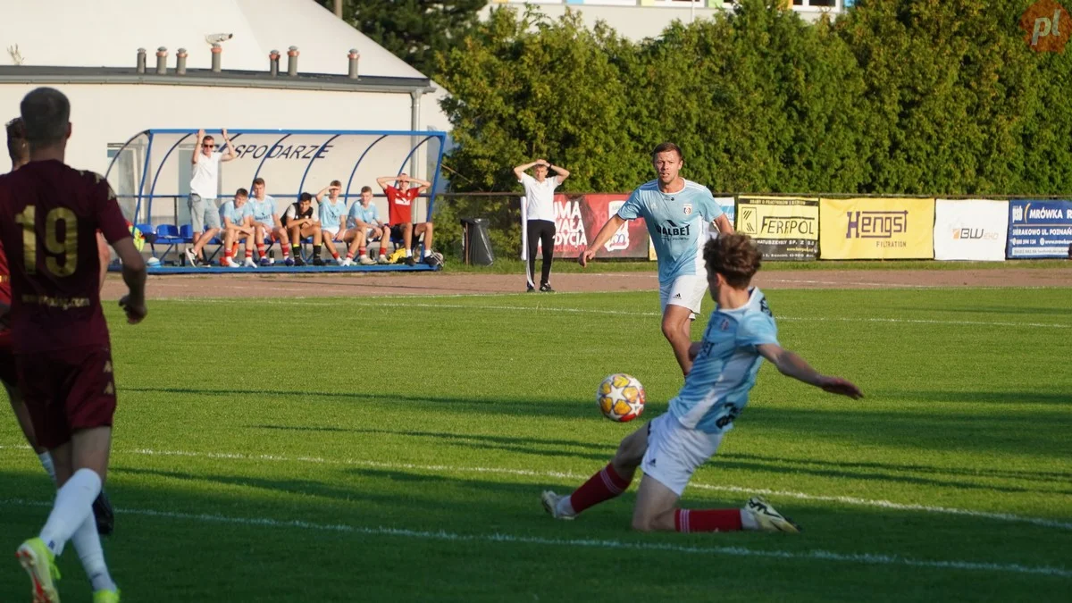 Rawia Rawicz - Orzeł Kawęczyn 0:0