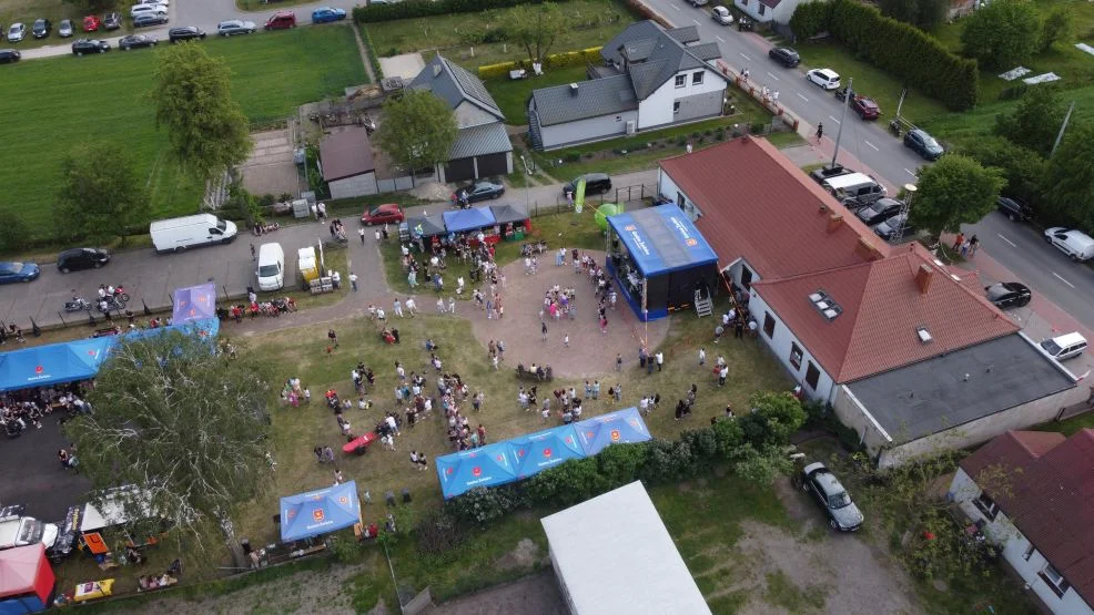 Świetna zabawa w Dobieszczyźnie. Festyn cieszył się dużym zainteresowaniem