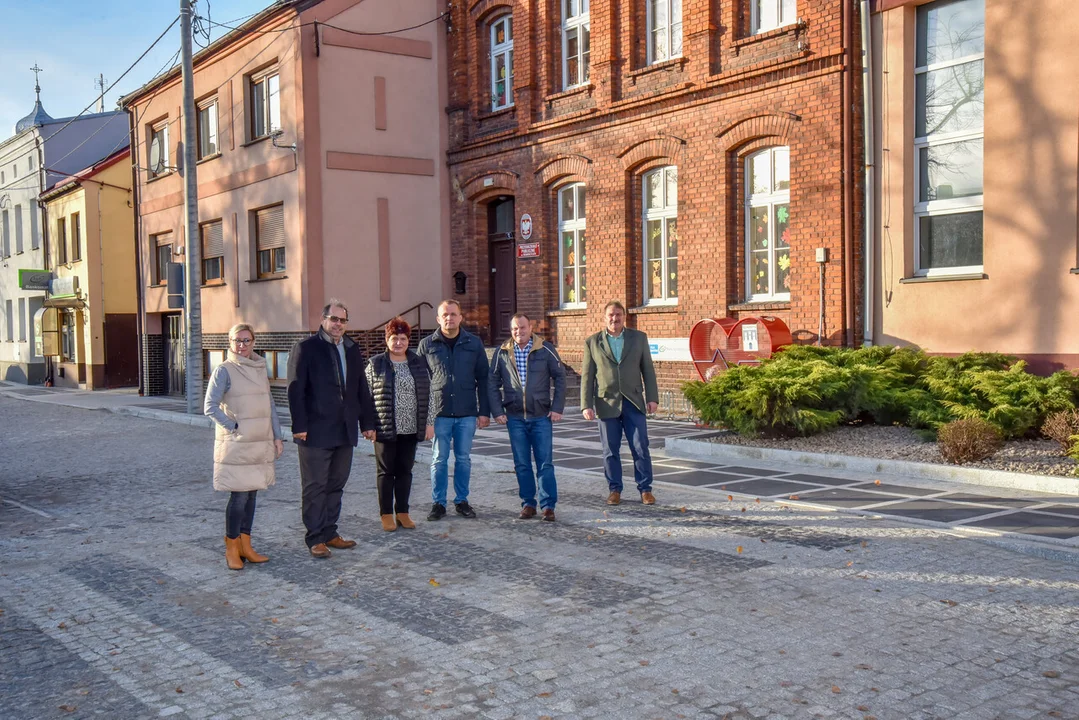 Sulmierzyce. Zakończenie przebudowy Alei Klonowicza