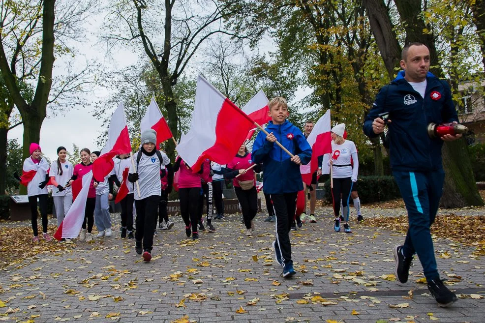 Pobiegli szlakiem pomników poświęconych bohaterom Ziemi Jarocińskiej [ZDJĘCIA] - Zdjęcie główne