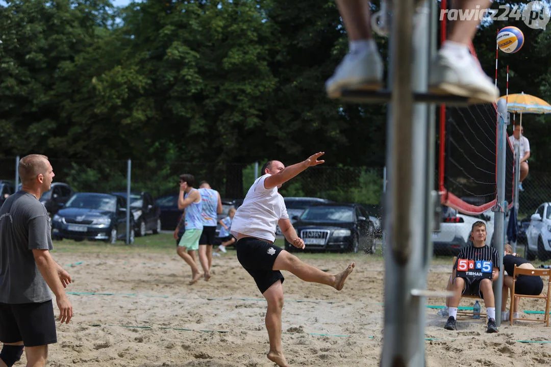 Turniej siatkówki plażowej w Jutrosinie