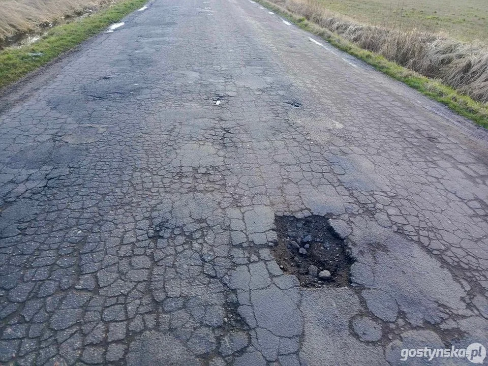 Czy jest szans na remont dróg w Strzelcach Wielkich, Taniecznicy oraz Bodzewie