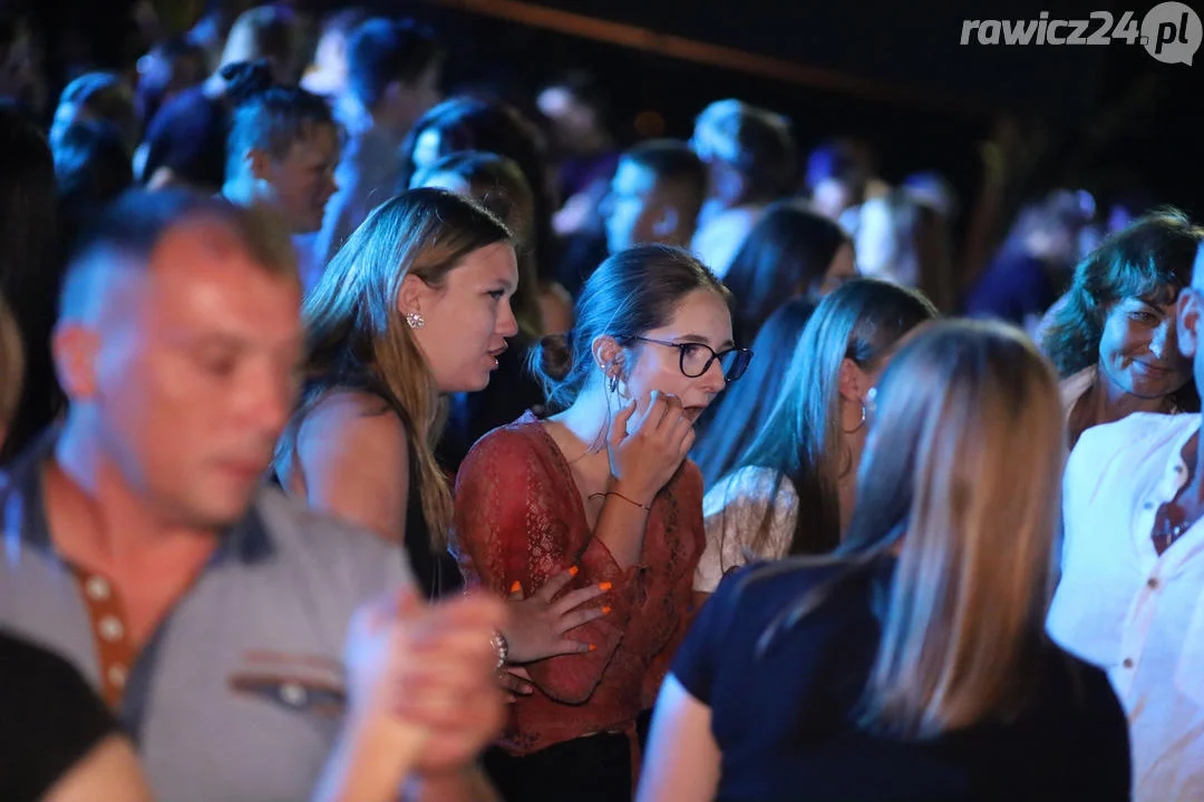 Zabawa taneczna w ramach dożynek w Chojnie 2024