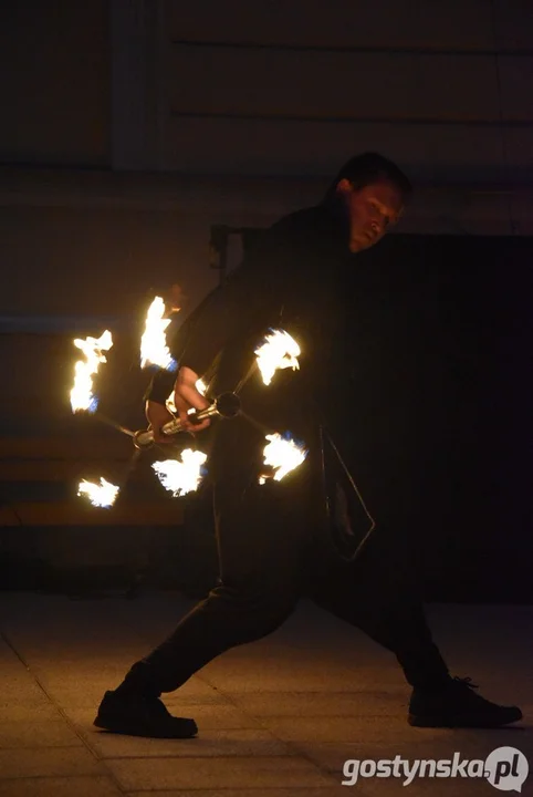 Fire Show na rynku w Krobi