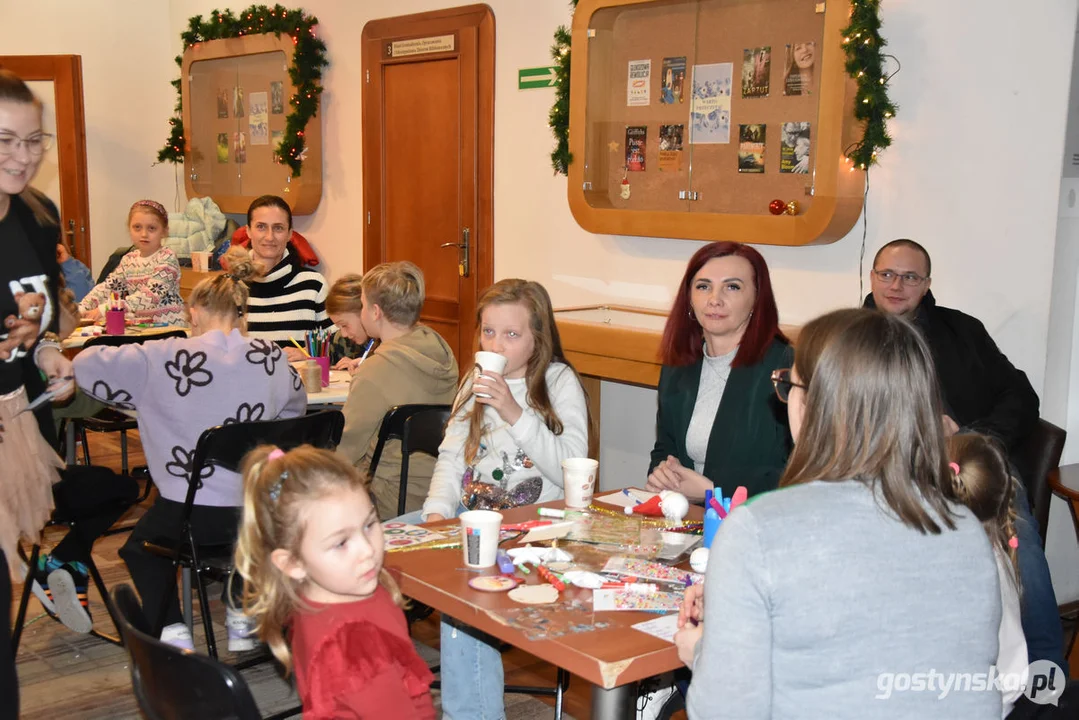 Niedziela w bibliotece w Gostyniu w świątecznym klimacie