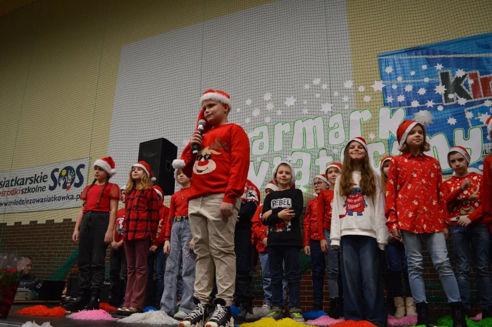 Krotoszyn. Jarmark Bożonarodzeniowy w "Siódemce"