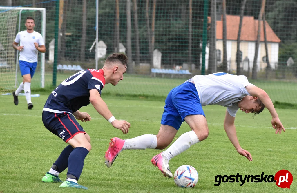 IV liga. Korona Piaski - Obra Kościan 1 : 1