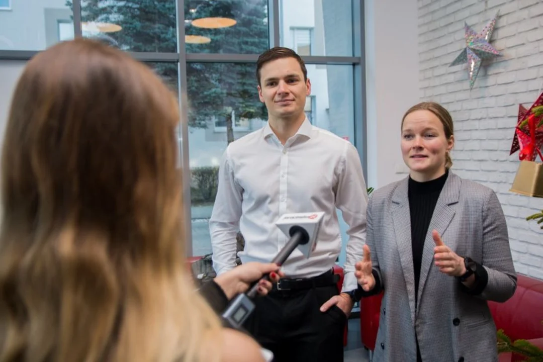 Julie Erch Petersen i Andreas Markussen objechali świat na rowerach. Przybyli także do Jarocina