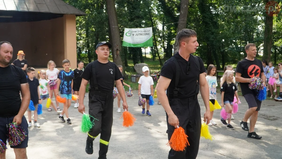 Dzień Dziecka przy muszli w Pakosławiu