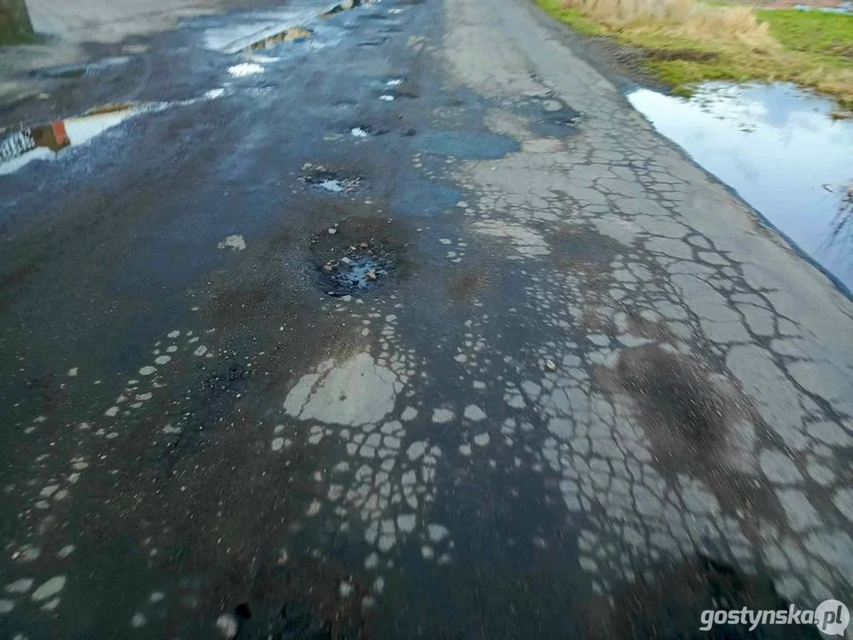 Czy jest szans na remont dróg w Strzelcach Wielkich, Taniecznicy oraz Bodzewie