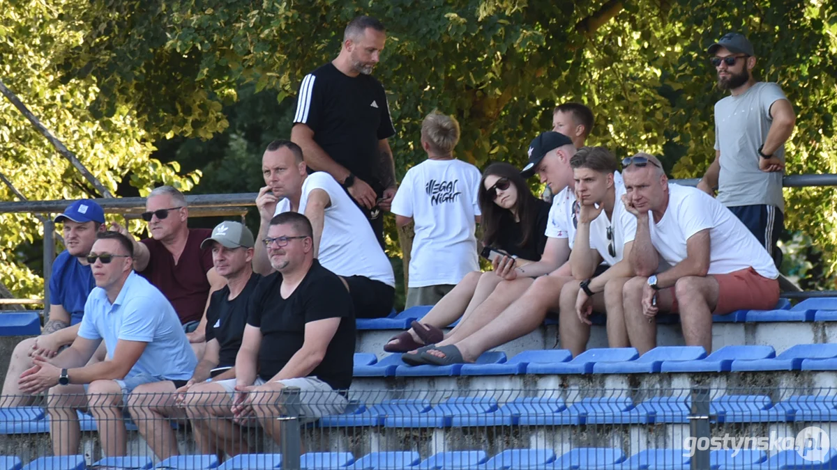 Kania Gostyń - Huragan Pobiedziska 3 : 3