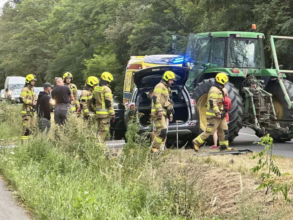 Kolizja na drodze powiatowej Jarocin - Żerków