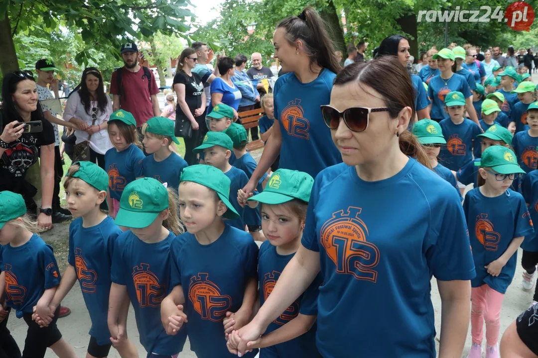 Rawicki Festiwal Sportu 2024. Nordic Walking i Bieg przedszkolaków