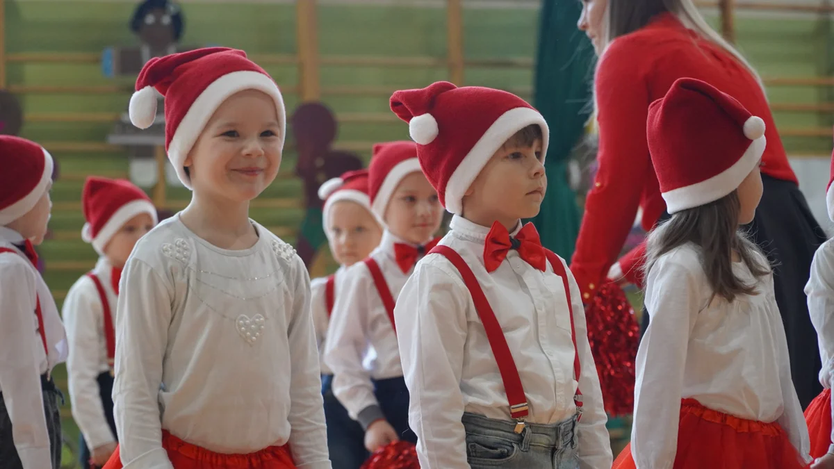 Mikołajkowy Przegląd Zespołów Tanecznych w Cielczy