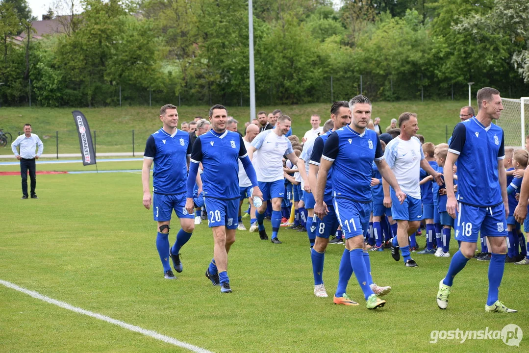 Mecz oldboyów Kani Gostyń i Lecha Poznań na 100-lecie Kani