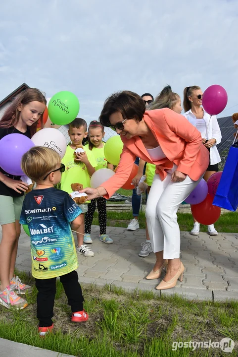 Oddanie do użytku ulic Wiejskiej, Rolniczej i Ogrodowej w Pępowie oraz kanalizacji sanitarnej i drogi w Babkowicach