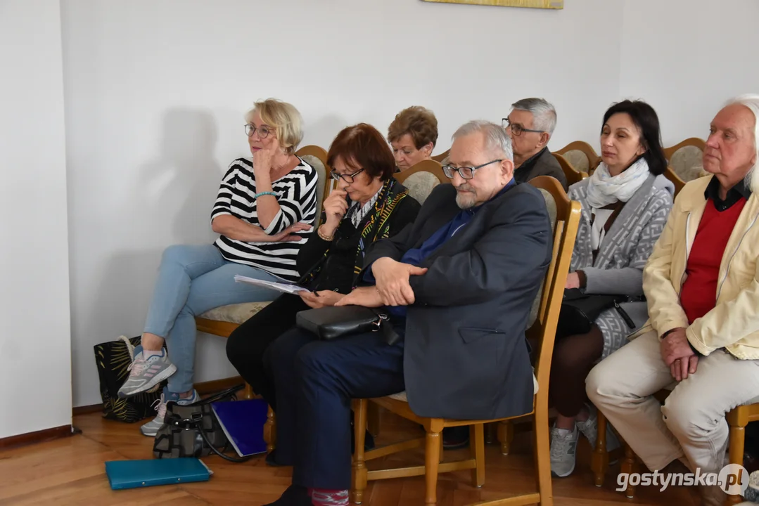 Mieszkańcy Gostynia protestują w sprawie składowiska odpadów