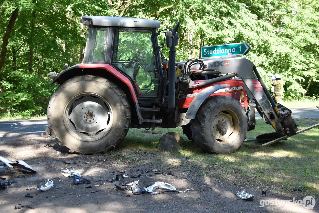 Wypadek drogowy na DW437 Borek Wlkp.- Dolsk