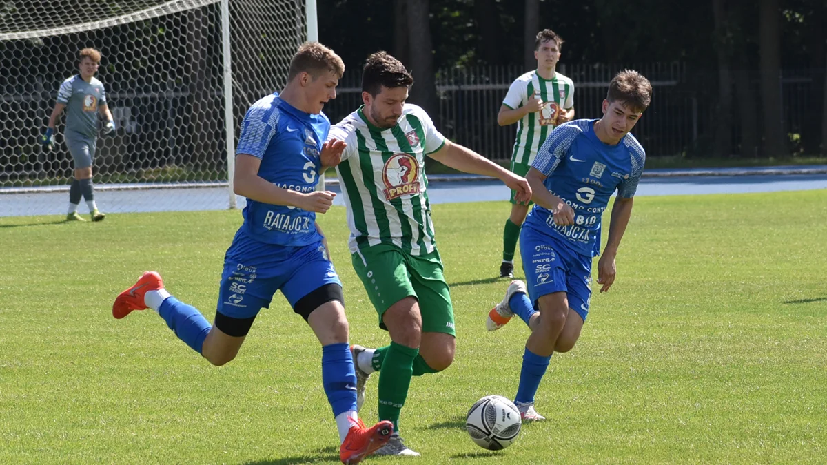 Kania Gostyń - Pelikan Grabów nad Prosną 5 : 1