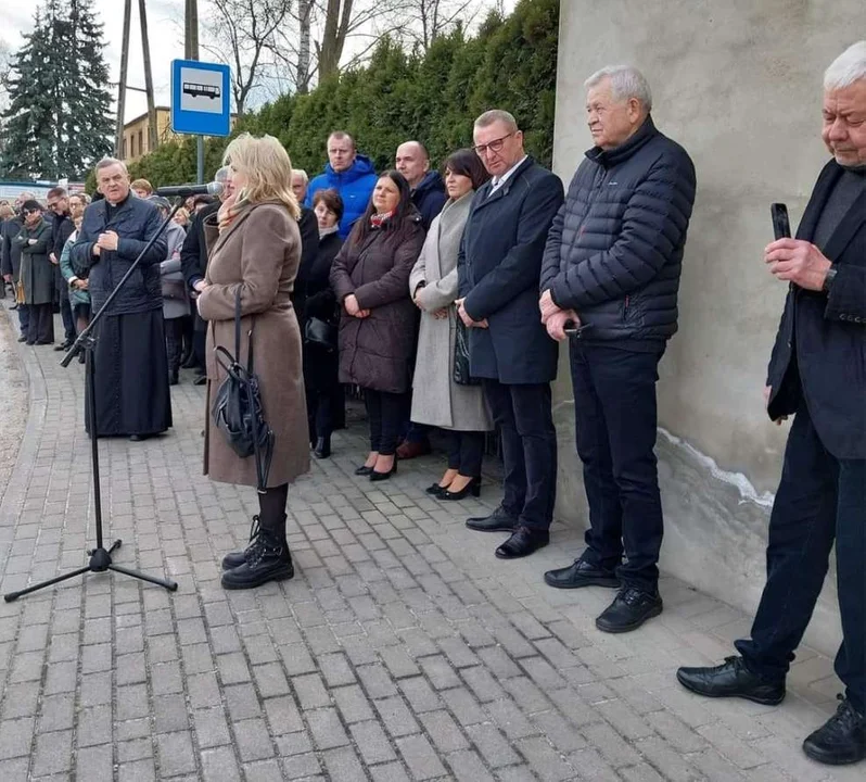 Otwarcie i nadanie imienia rondu w Zalesiu