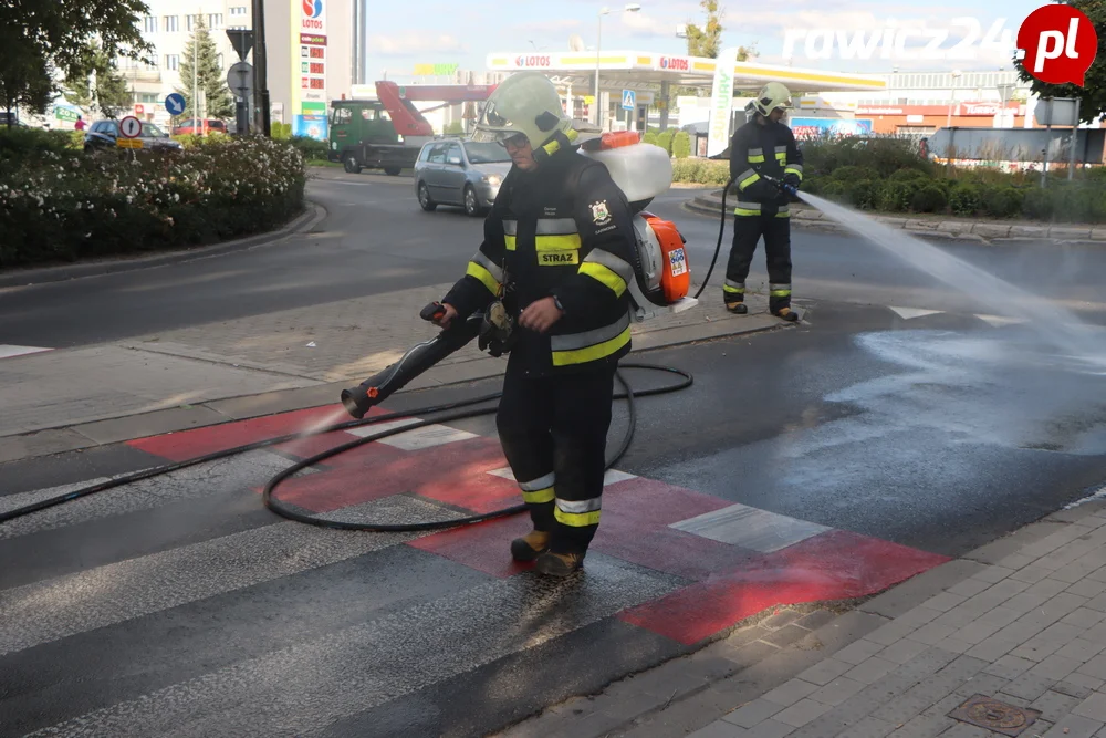 Siedmiokilometrowa plama oleju w gminie Rawiczu