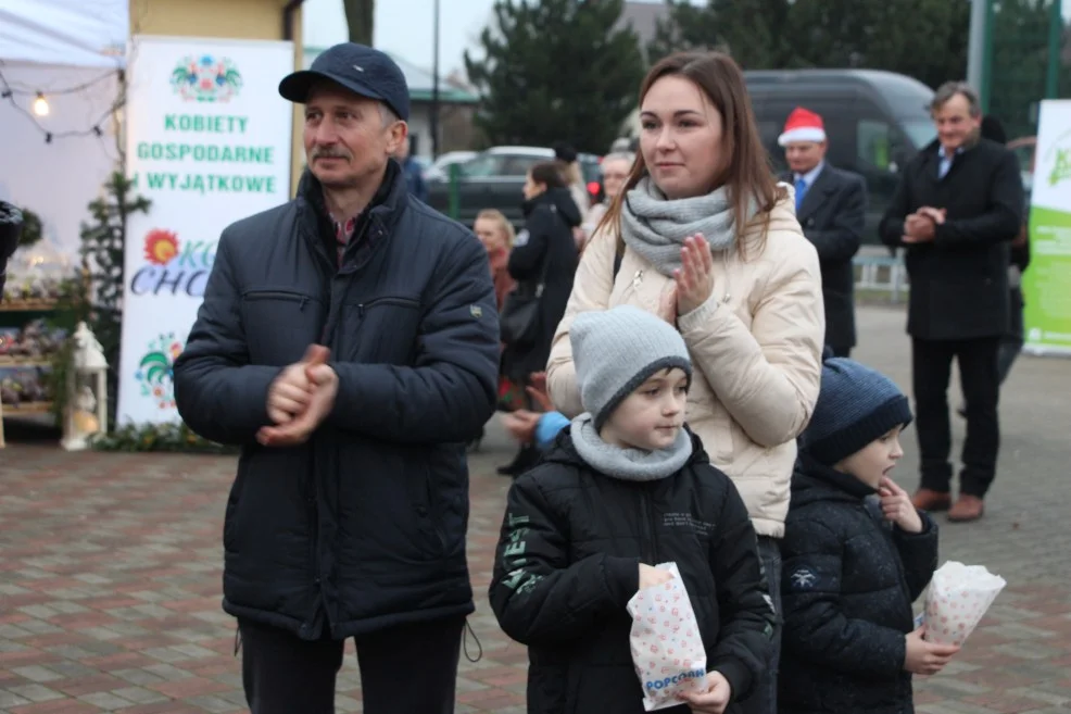 Jarmark bożonarodzeniowy i finał konkursu "Wilekopolskie smaki wigilijne w Choczu"