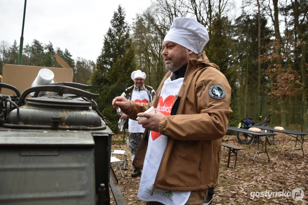 Biegająco zagrali dla WOŚP - Parkrun Gostyń i Grupa Nieprzemakalni Gostyń razem na trasie