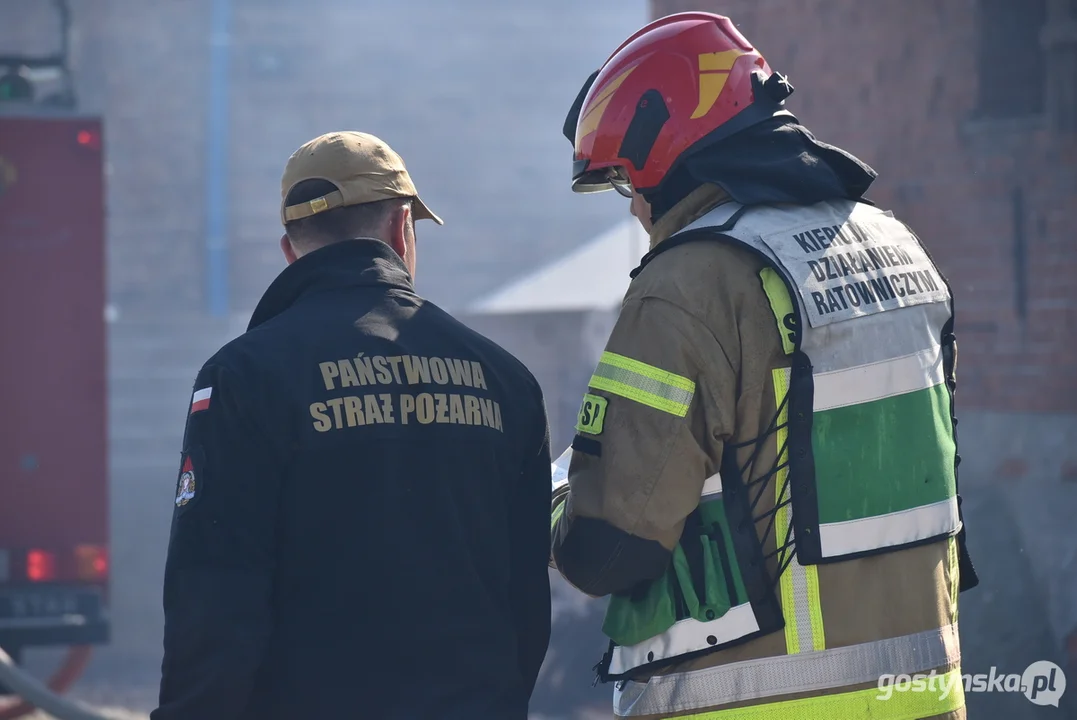 Pożar hali zakładu ślusarskiego w Czeluścinie