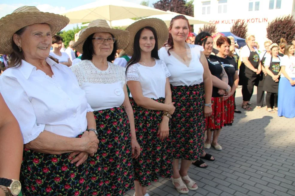 Piknik "Powitanie lata - z kulturą razem" i "Bitwa Regionów" w Kotlinie