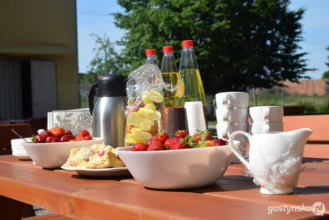 Akcja charytatywna w Domu Dziecka w Bodzewie. Piknik integracyjny z pracownikami firmy Dachbart