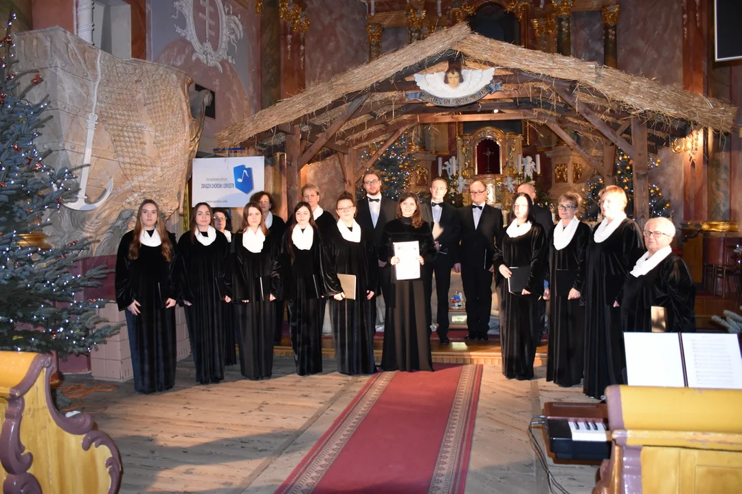 Chór „Cantare” z Żegocina. Łączy ich miłość do muzyki [ZDJĘCIA] - Zdjęcie główne