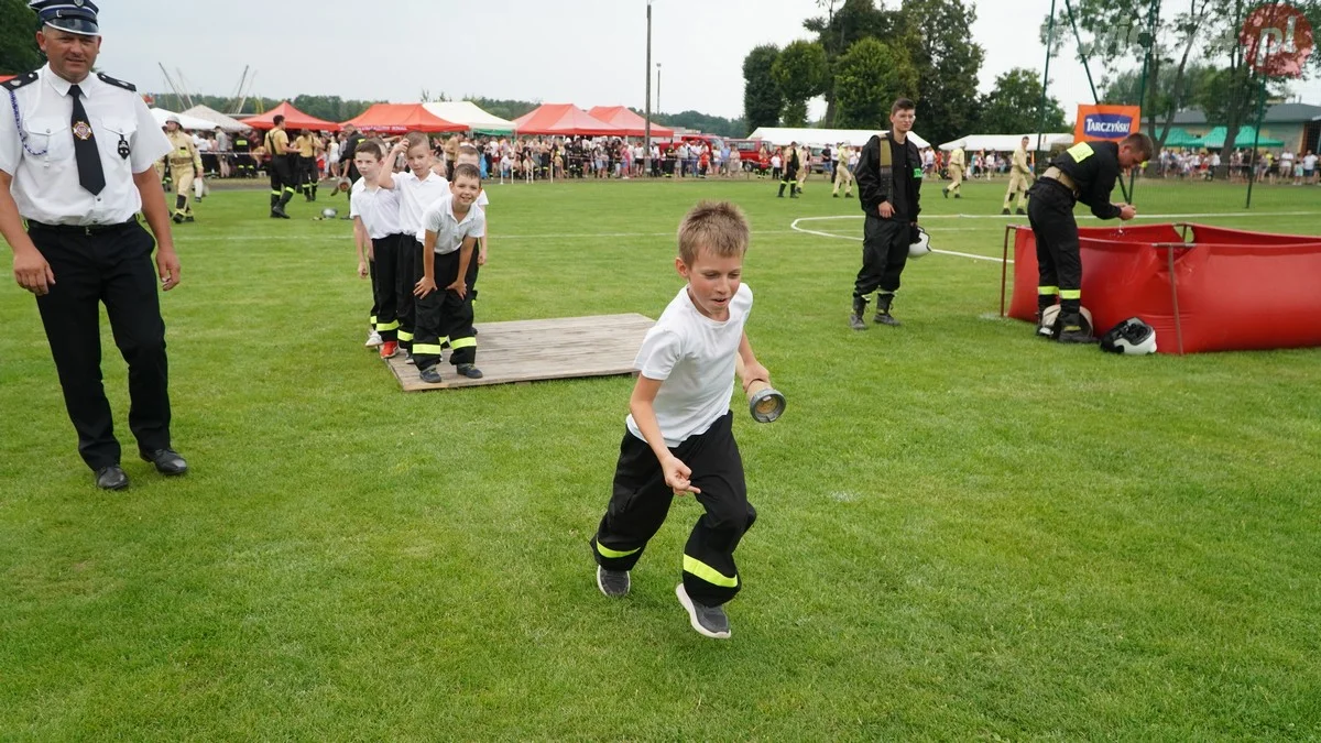 Gminne Zawody Sportowo-Pożarnicze w Jutrosinie